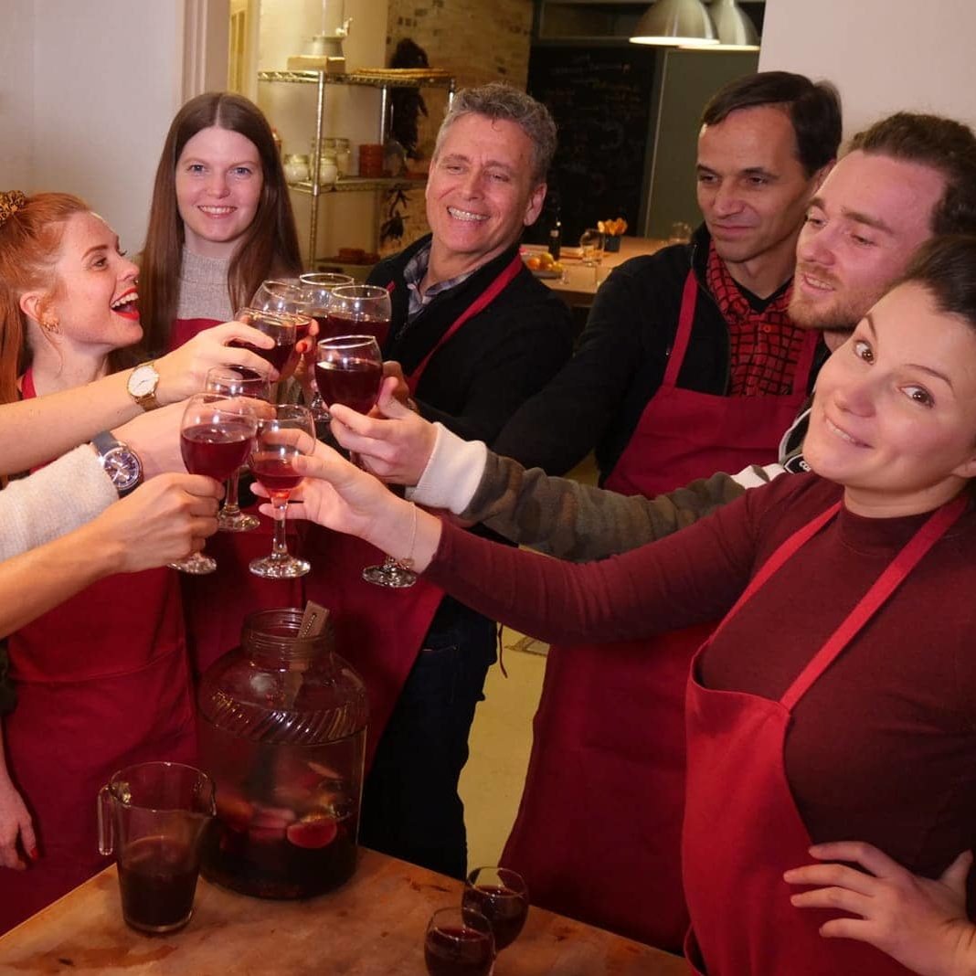 Having fun and learning how to cook paella maestro